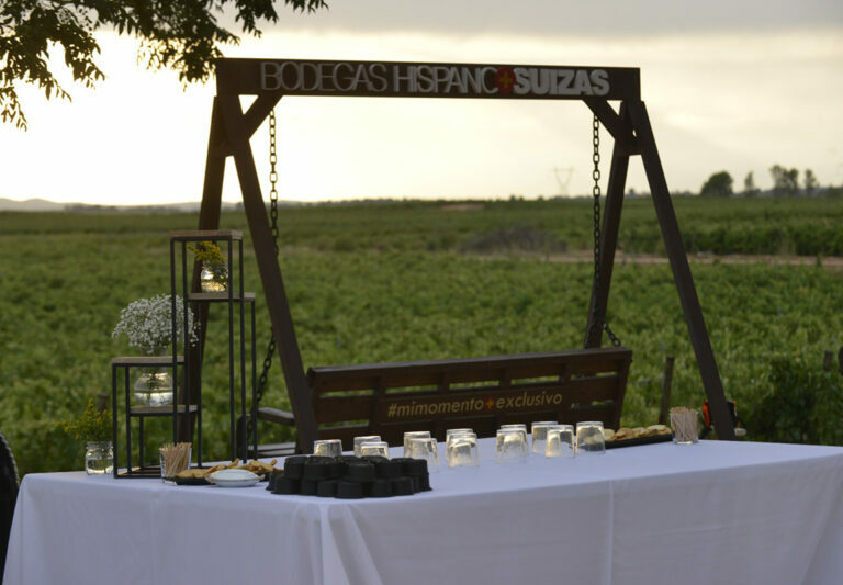 bodegas-hispano-suizas-cata